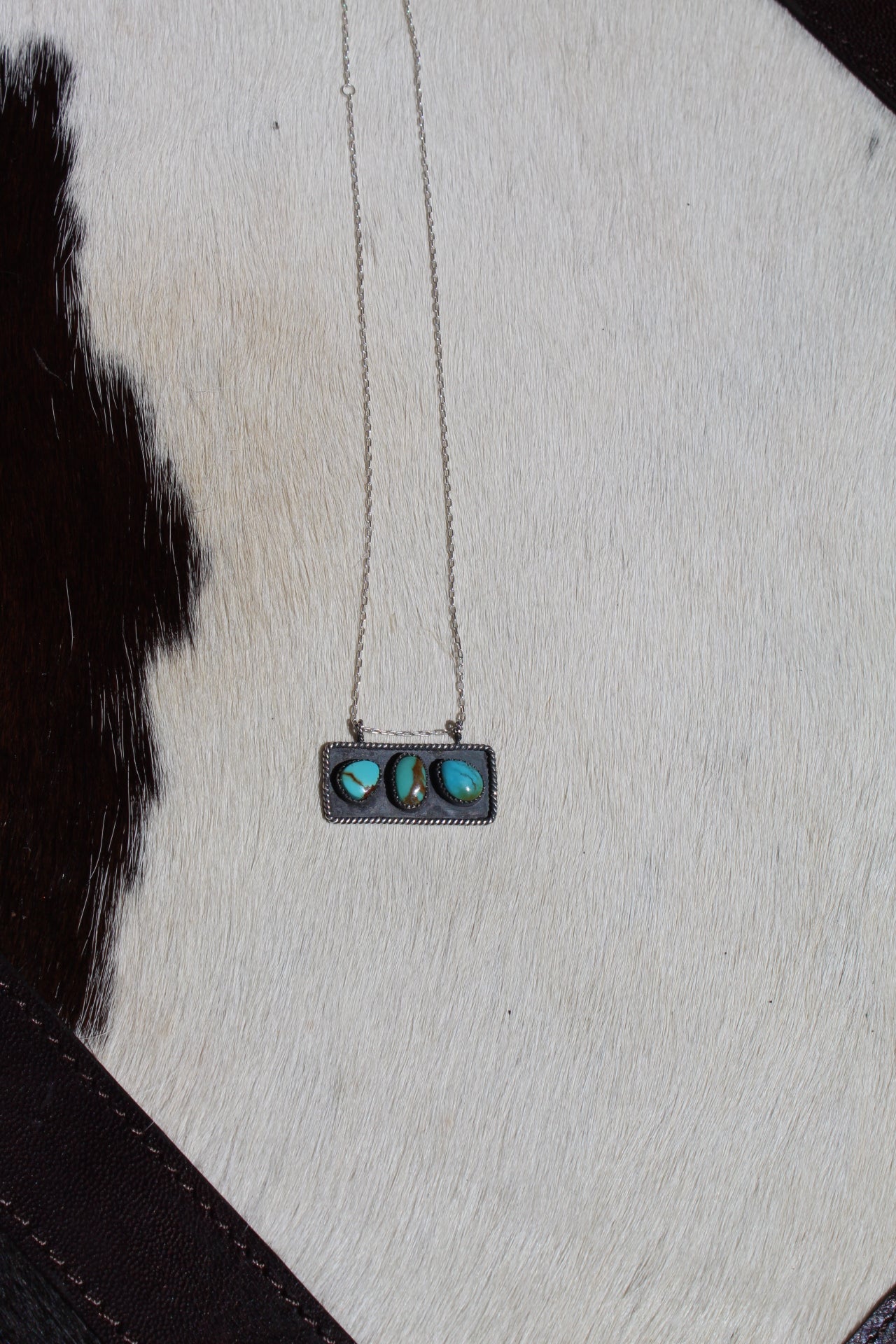 Hubei Turquoise Triple Stone Bar Necklace